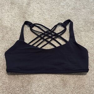 Lululemon Free to Be Bra, size 6